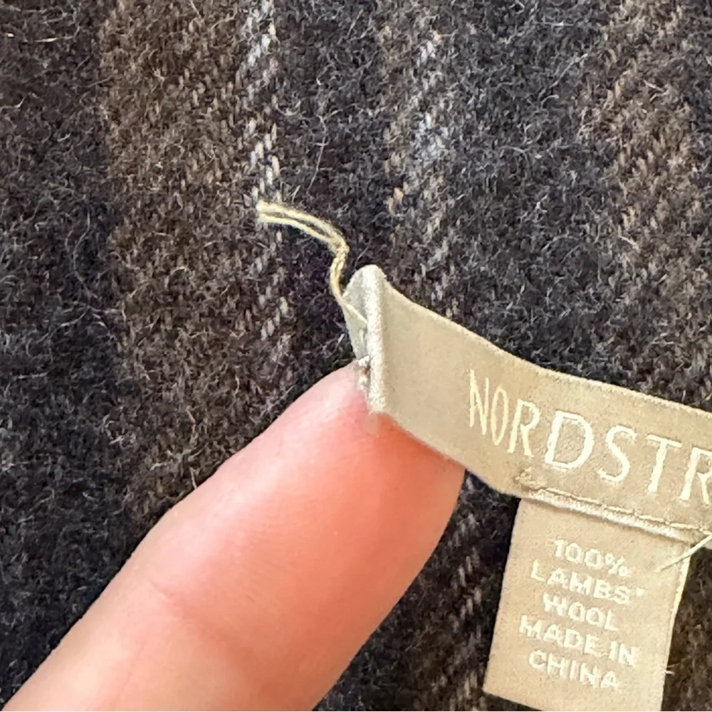 Nordstroms Men Scarf Lambswool Fringe Grey Black Tan Neutral Striped Classic